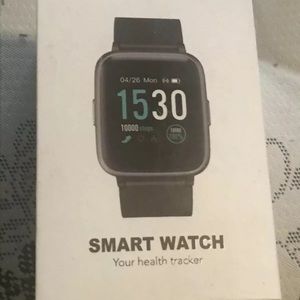 Smart Watch for tracking Fitness